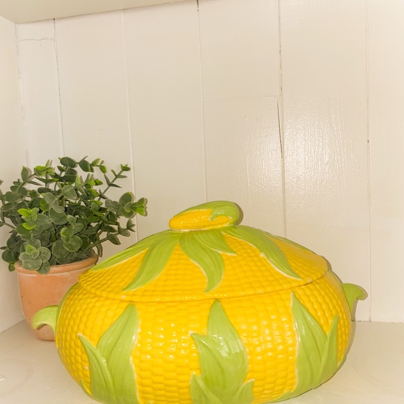 1940s vintage casserole dish - Picture 2 of 2